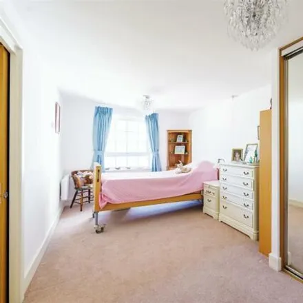 Image 9 - Claridge House, Littlehampton, West Sussex, N/a - Apartment for sale