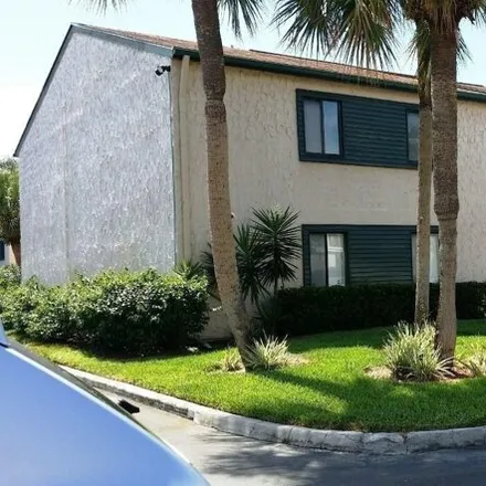 Rent this 2 bed condo on 868 114th Avenue North in Saint Petersburg, FL 33716
