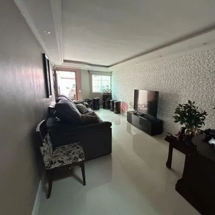 Buy this 3 bed house on Rua Nova Esperança in Vila Granada, São Paulo - SP