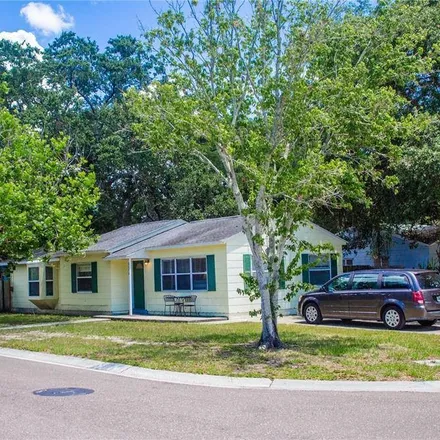 Buy this 3 bed house on 2600 45th Street South in Saint Petersburg, FL 33711