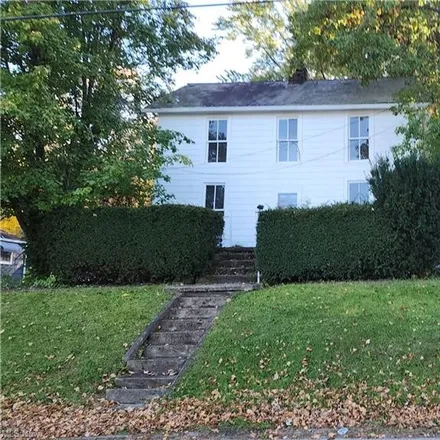 Image 2 - 35 East Athens Road, Roseville, Muskingum County, OH 43777, USA - House for sale