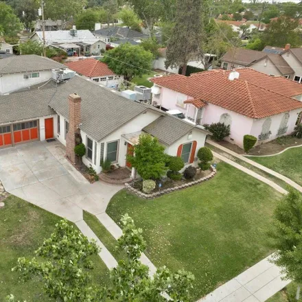 Image 5 - 130 East Normal Avenue, Fresno, CA 93704, USA - House for sale