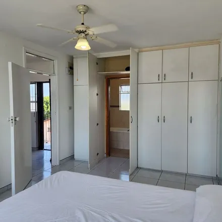 Rent this 2 bed apartment on 6th Avenue in Melville, Johannesburg