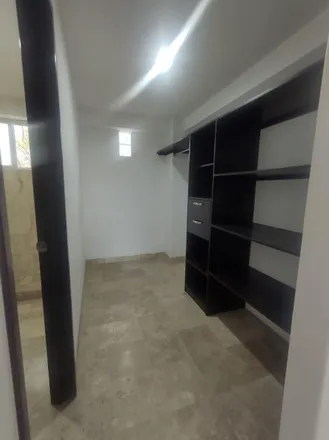 Buy this 8 bed apartment on Avenida Chulavista in Club de Golf de Cuernavaca, 62000 Cuernavaca