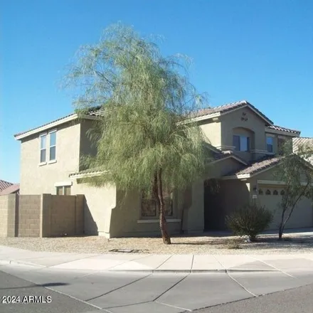 Rent this 3 bed house on 4808 South 25th Drive in Phoenix, AZ 85041