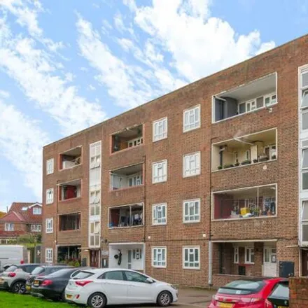 Buy this 3 bed apartment on Tudor House in Colney Hatch Lane, London