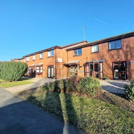 Buy this 2 bed apartment on Park View Court in Central Drive, Marple