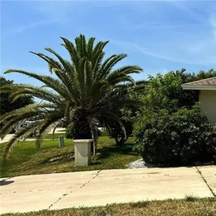 Buy this 3 bed house on 1478 Southeast 39th Street in Cape Coral, FL 33904