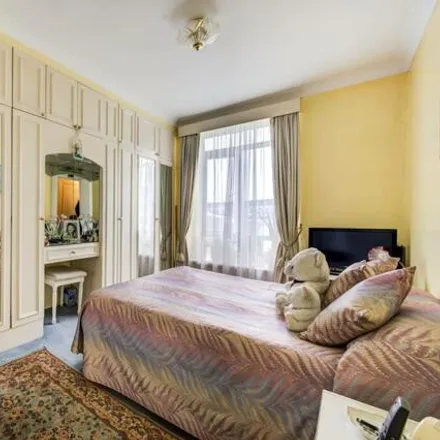 Buy this 2 bed apartment on 11 Malvern Mews in London, W9 3JP