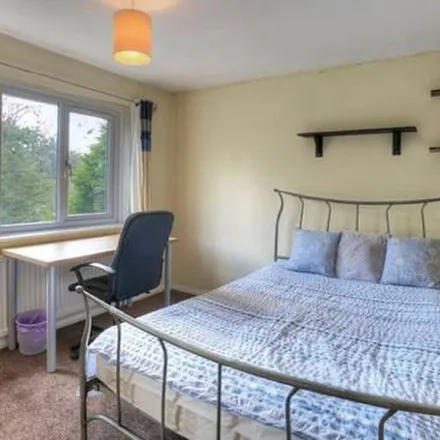Rent this 6 bed apartment on Cardinal Close in Colchester, CO4 3UU