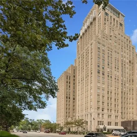 Image 1 - The Royal Sonesta Chase Park Plaza St. Louis, 212 North Kingshighway Boulevard, St. Louis, MO 63108, USA - Condo for sale