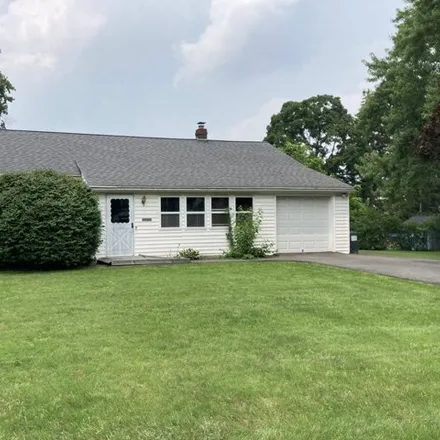 Rent this 3 bed house on 12 Emerick Lane in Loudonville, NY 12211