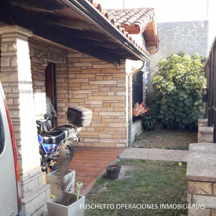 Image 3 - Helguera 302, Flores, C1406 GMG Buenos Aires, Argentina - House for sale