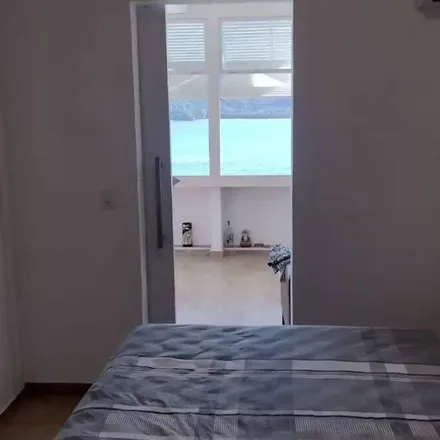 Rent this 1 bed apartment on São Vicente