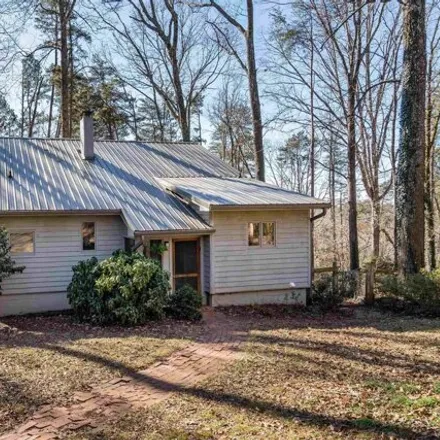 Buy this 3 bed house on 825 Daylilly Drive in Inman, SC 29349