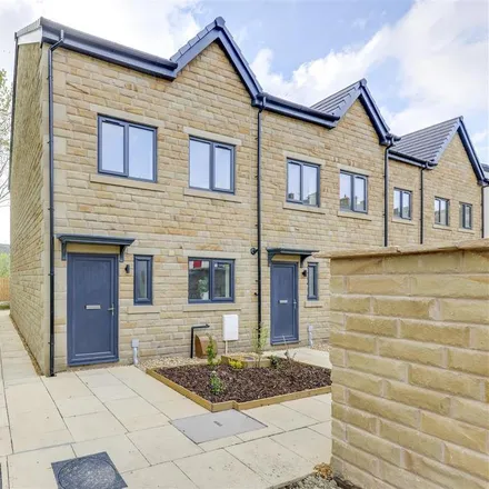 Rent this 4 bed townhouse on Whittle Street in Haslingden, BB4 5EY