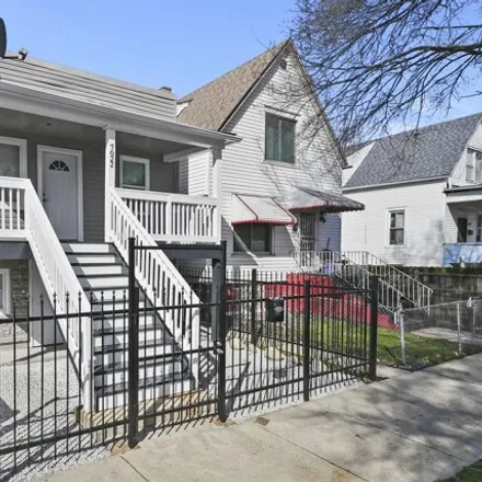 Image 7 - 7022 South Hermitage Avenue, Chicago, IL 60636, USA - House for sale