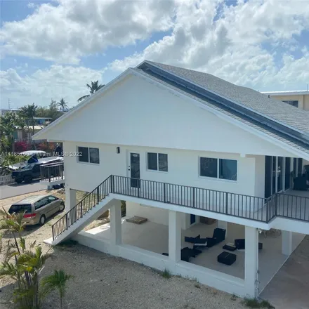 Rent this 3 bed house on North Bounty Lane in Key Largo, FL 33037