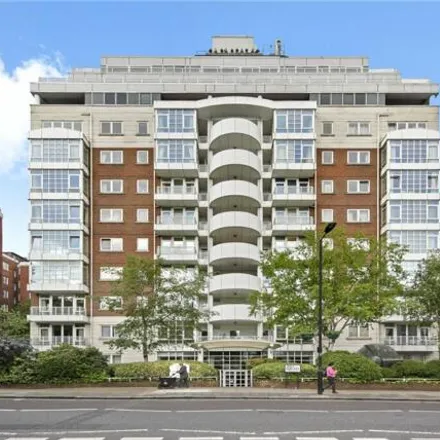 Rent this 3 bed apartment on 20 Abbey Road in London, NW8 9AA