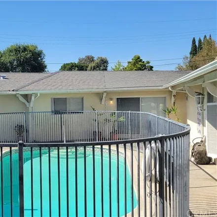 Image 8 - 124 West Valencia Mesa Drive, Sunny Hills, Fullerton, CA 92835, USA - Townhouse for sale