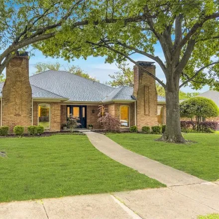 Buy this 3 bed house on 2609 Chamberlain Dr in Plano, Texas