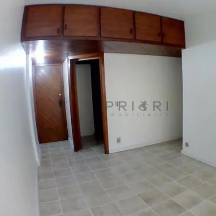 Rent this 2 bed apartment on Rua Almirante Cóchrane in Tijuca, Rio de Janeiro - RJ