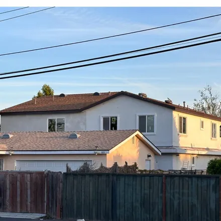 Rent this 1 bed room on West Yorktown Avenue in Huntington Beach, CA 92648