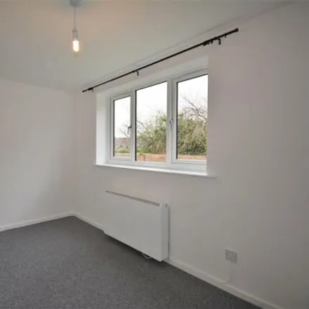 Image 5 - Moorfield Chase, Farnworth, BL4 9DW, United Kingdom - Apartment for rent