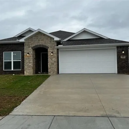 Rent this 3 bed house on Bluestem Drive in Centerton, AR 72719