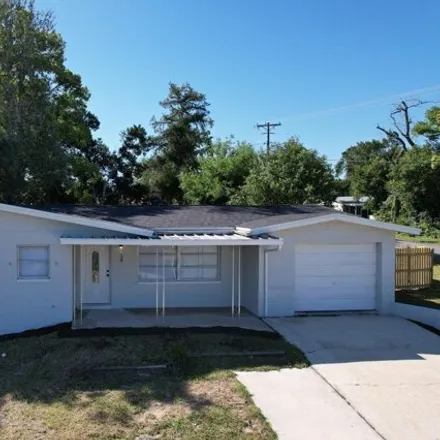 Buy this 4 bed house on 16 Rose Avenue in Beverly Hills, Citrus County
