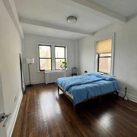 Rent this 1 bed apartment on 25 West 68th Street in New York, NY 10023