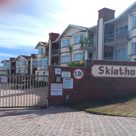 Rent this 2 bed apartment on Wavecrest Drive in Bluewater Bay, Eastern Cape