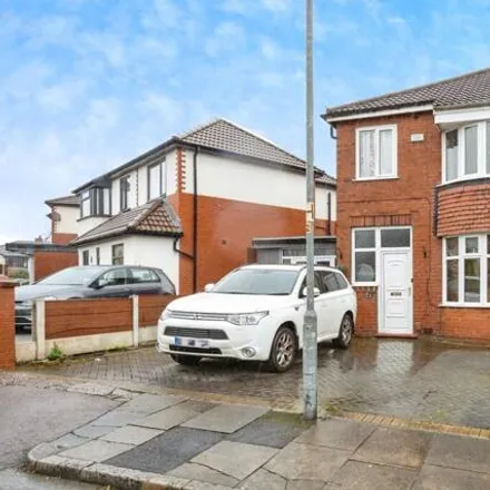 Buy this 3 bed duplex on Meadland Grove in Bolton, BL1 8TQ
