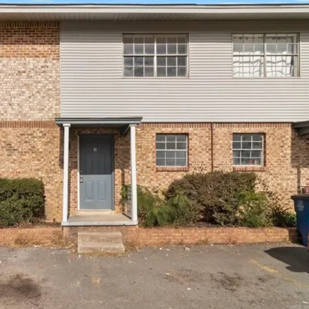 Rent this 3 bed apartment on 2481 West 58th Street in Amboy, North Little Rock