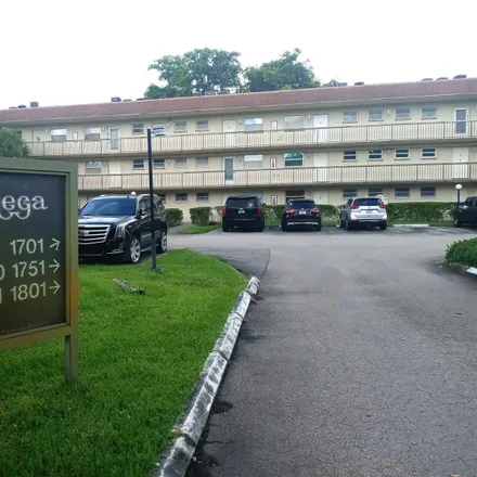 Buy this 1 bed condo on 1801 Northwest 75th Avenue in Sunrise Heights, Plantation