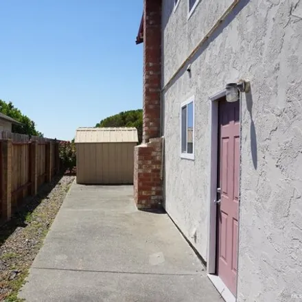 Image 4 - 107 Jennifer Ct, Vallejo, California, 94591 - House for sale