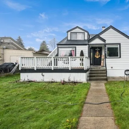 Buy this 4 bed house on 731 Charleston Avenue South in Bremerton, WA 98312