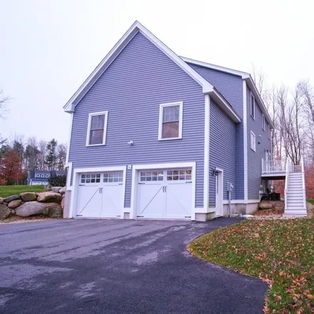Image 3 - 34 Village Place Drive, Barrington, Strafford County, NH 03825, USA - House for sale
