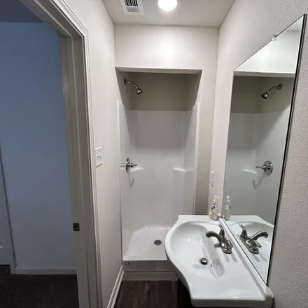 Image 8 - San Antonio, TX, US - Room for rent