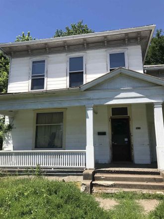 Rent this 4 bed house on 903 South 7th Street in Terre Haute, IN 47807