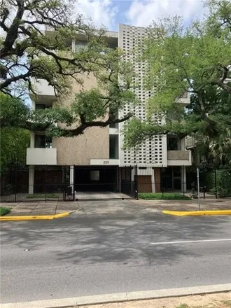 Buy this 2 bed condo on 2511 Saint Charles Avenue in New Orleans, LA 70130