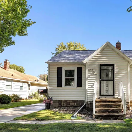 Buy this 2 bed house on 1132 Marshall Avenue in Green Bay, WI 54303