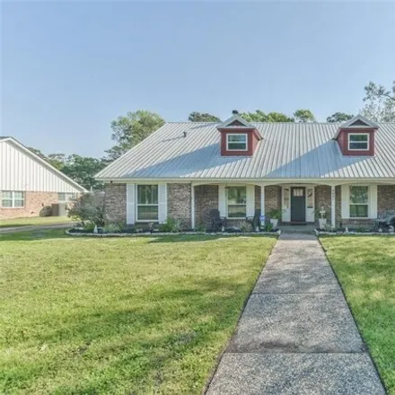 Buy this 5 bed house on 3085 Sherwood Oak Drive in Dickinson, TX 77539