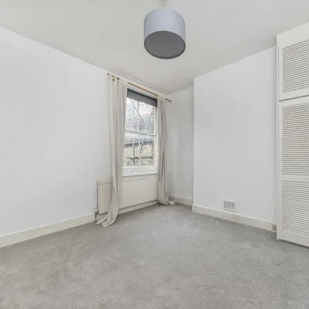 Rent this 4 bed apartment on Constantine Road in Maitland Park, London