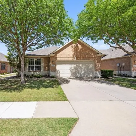 Image 2 - 7219 Mediterranean Drive, Plano, TX 75093, USA - House for sale