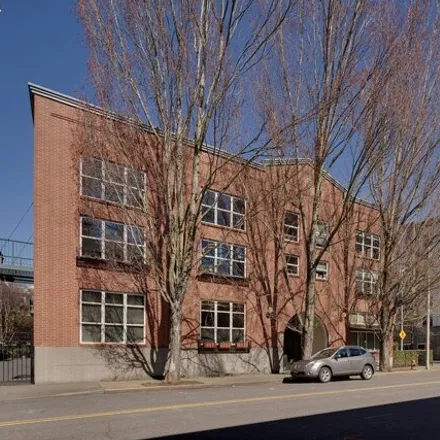 Buy this 2 bed condo on Pearl Lofts in 1009 Northwest Hoyt Street, Portland