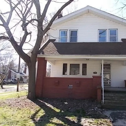 Buy this 3 bed house on 306 Bacon Avenue in Akron, OH 44320