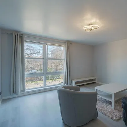 Rent this 2 bed apartment on City Hospital in Roslin Place, Aberdeen City