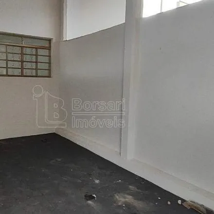 Rent this 3 bed house on Avenida Major Dario Alves de Carvalho in Jardim Brasil, Araraquara - SP
