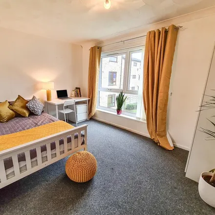 Rent this 4 bed apartment on Scarles Yard in Kings Lane, Norwich